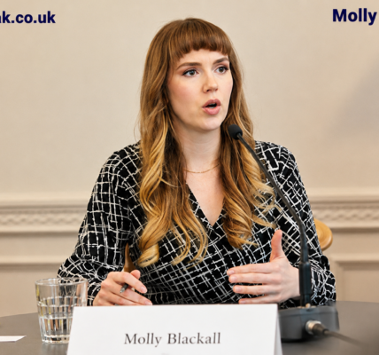 molly blackall